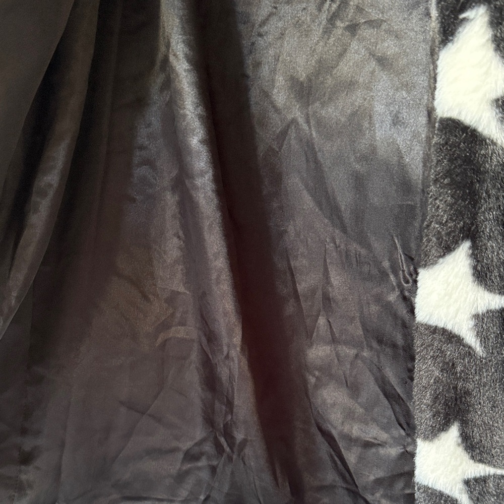 Fever Black and White Star Teddy Jacket - Picture 3 of 6